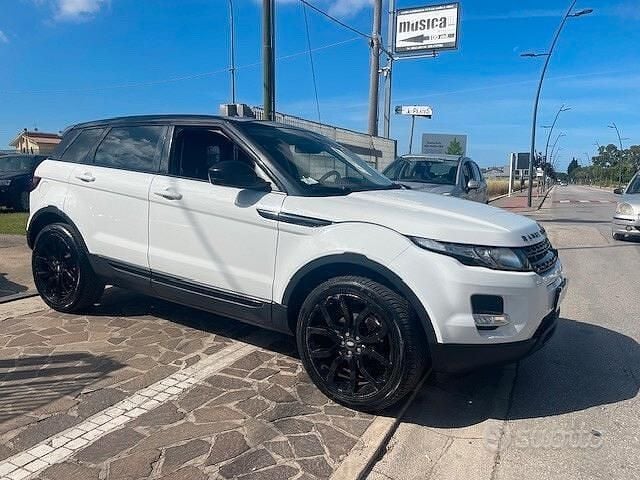 Usata Land Rover Range Rover evoque Pure 150 CV (110 kW) 2015 Bianco SUV