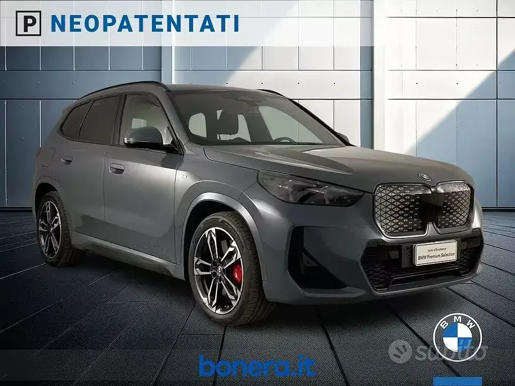 Usata BMW iX1 M Sport 149 kW (203 CV) 2025 Grigio SUV
