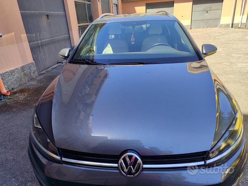 Usata VW Golf VII 105 CV (77 kW) 2017 Nero Station wagon