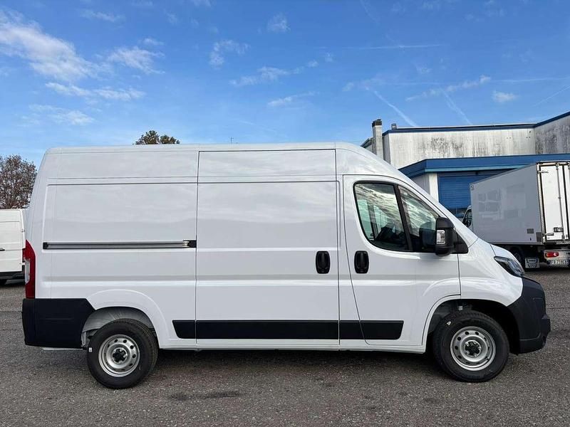 Nuova Peugeot Boxer 140 CV (102 kW) 2025 Bianco Furgone