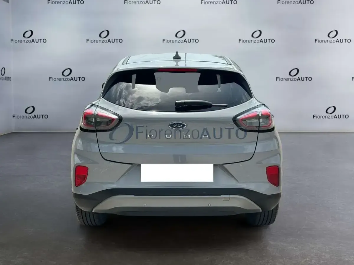 Usata Ford Puma Titanium 125 CV (91 kW) 2023 Grigio SUV