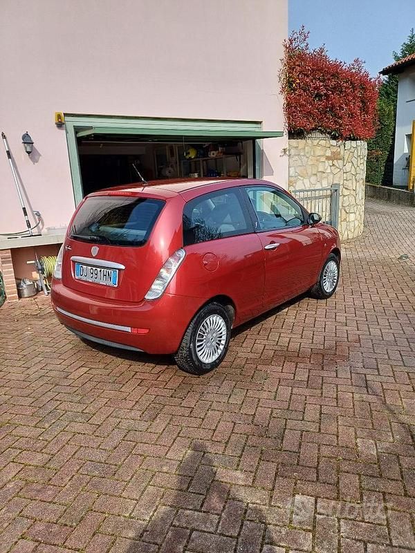 Usata Lancia Ypsilon 2007 Utilitaria