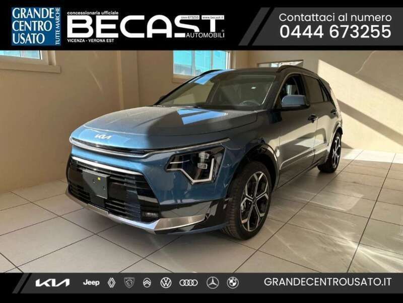 Blu metallizzato Nuova 2025 Kia Niro SUV | 33.300 € - Immagine 1/4