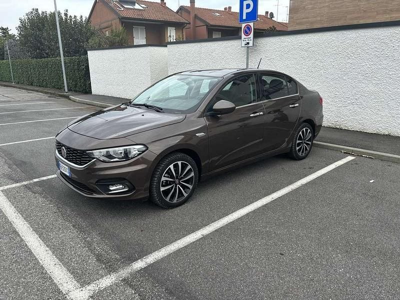 Usata Fiat Tipo Opening Edition 120 CV (88 kW) 2015 Berlina