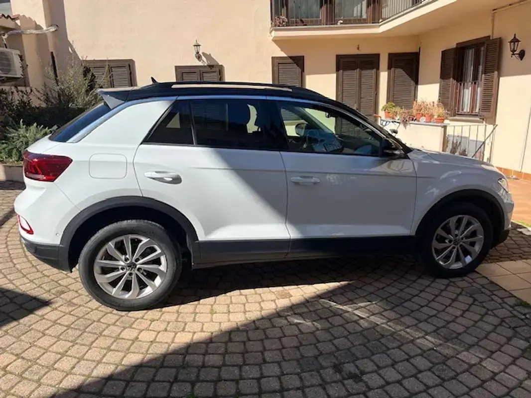 Usata VW T-Roc Edition 116 CV (85 kW) 2025 Bianco SUV