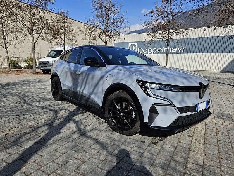 Usata Renault Mégane Techno 55 kW (75 CV) 2022 Grigio Berlina