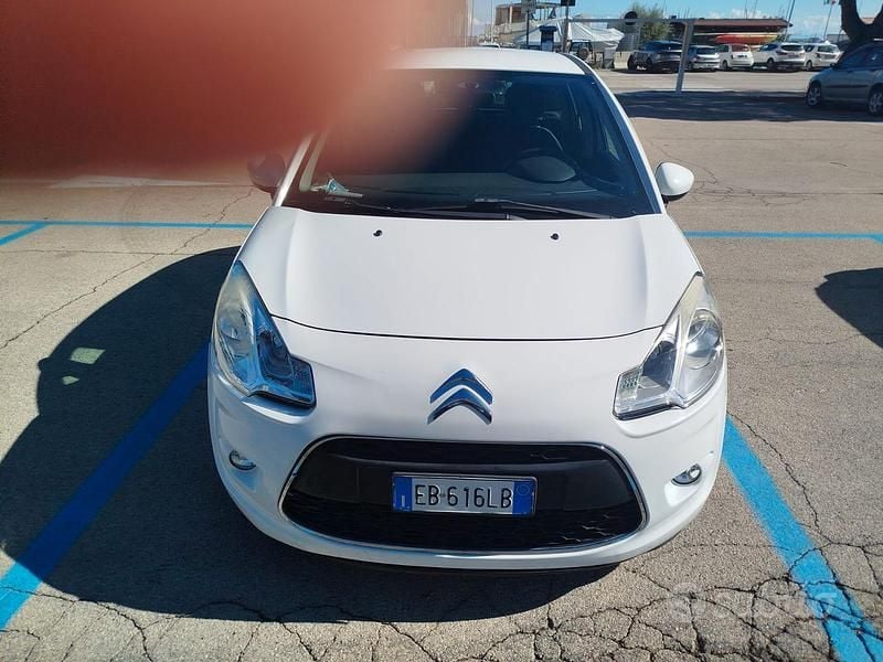 Usata Citroën C3 Exclusive 70 CV (51 kW) 2012 Bianco Berlina