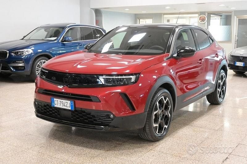 Rosso Usata 2024 Opel Mokka Ultimate SUV | 17.750 € (Buon prezzo) - Immagine 1/4