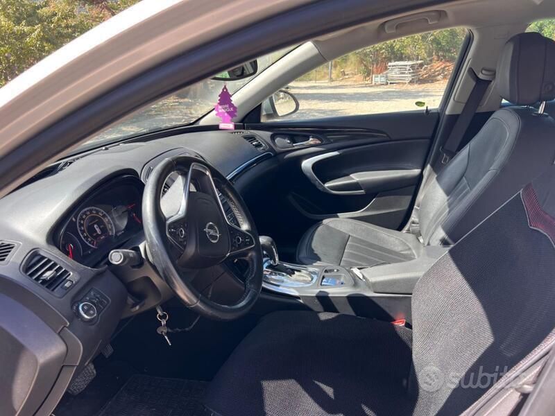 Usata Opel Insignia 136 CV (100 kW) 2017 Grigio Station wagon