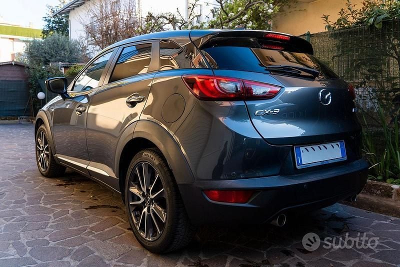 Usata Mazda CX-3 Exceed 105 CV (77 kW) 2017 Grigio SUV