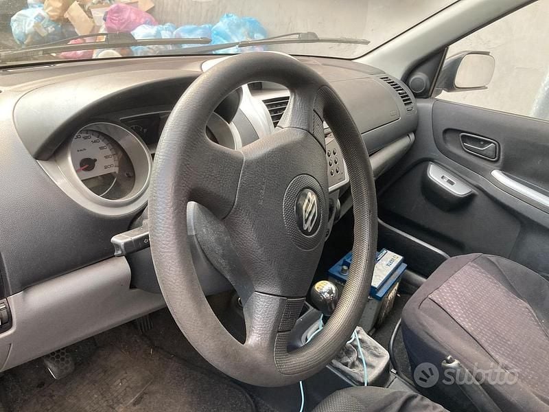 Usata Suzuki Ignis 70 CV (51 kW) 2008 Nero Utilitaria