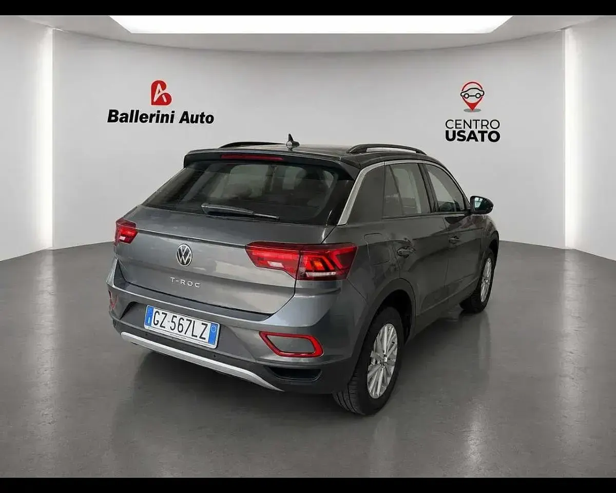Usata VW T-Roc Life 116 CV (85 kW) 2025 SUV