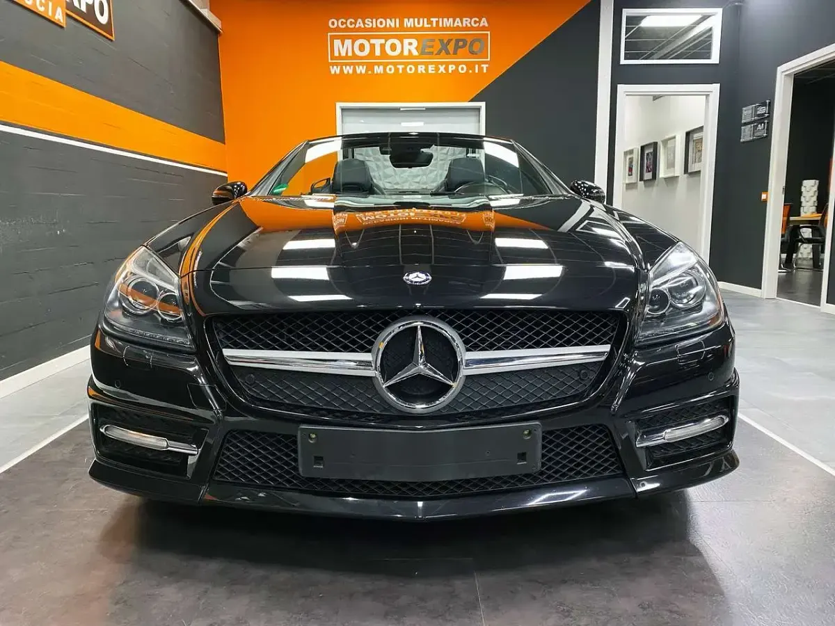 Usata Mercedes SLK250 AMG line 204 CV (150 kW) 2011 Designo black Cabrio