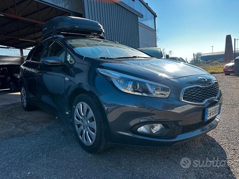 Usata Kia Ceed Sportswagon Active 100 CV (73 kW) 2014 Grigio Station wagon