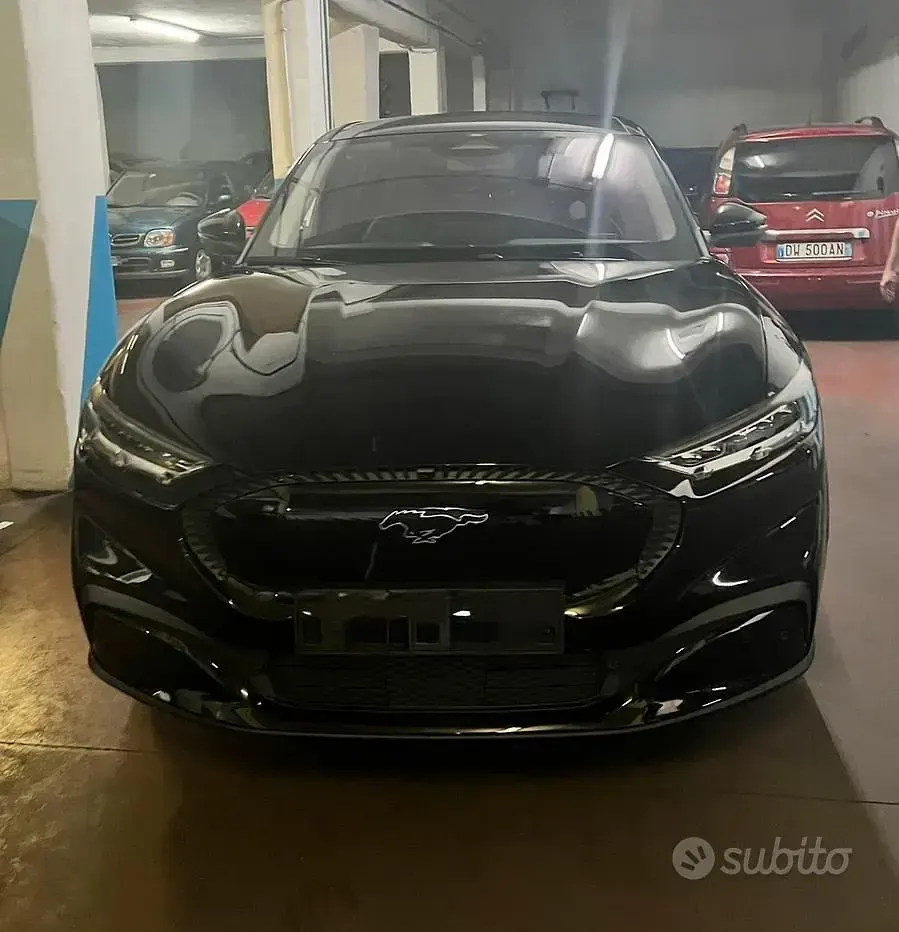 Usata Ford Mustang Mach-E 197 kW (269 CV) 2023 SUV