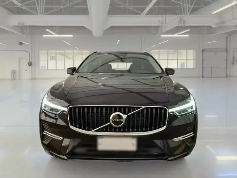 Usata Volvo XC60 Core 197 CV (144 kW) 2024 SUV