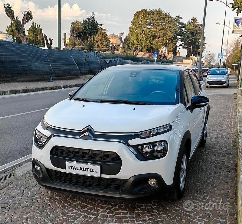 Usata Citroën C3 Feel 102 CV (75 kW) 2021 Bianco Utilitaria