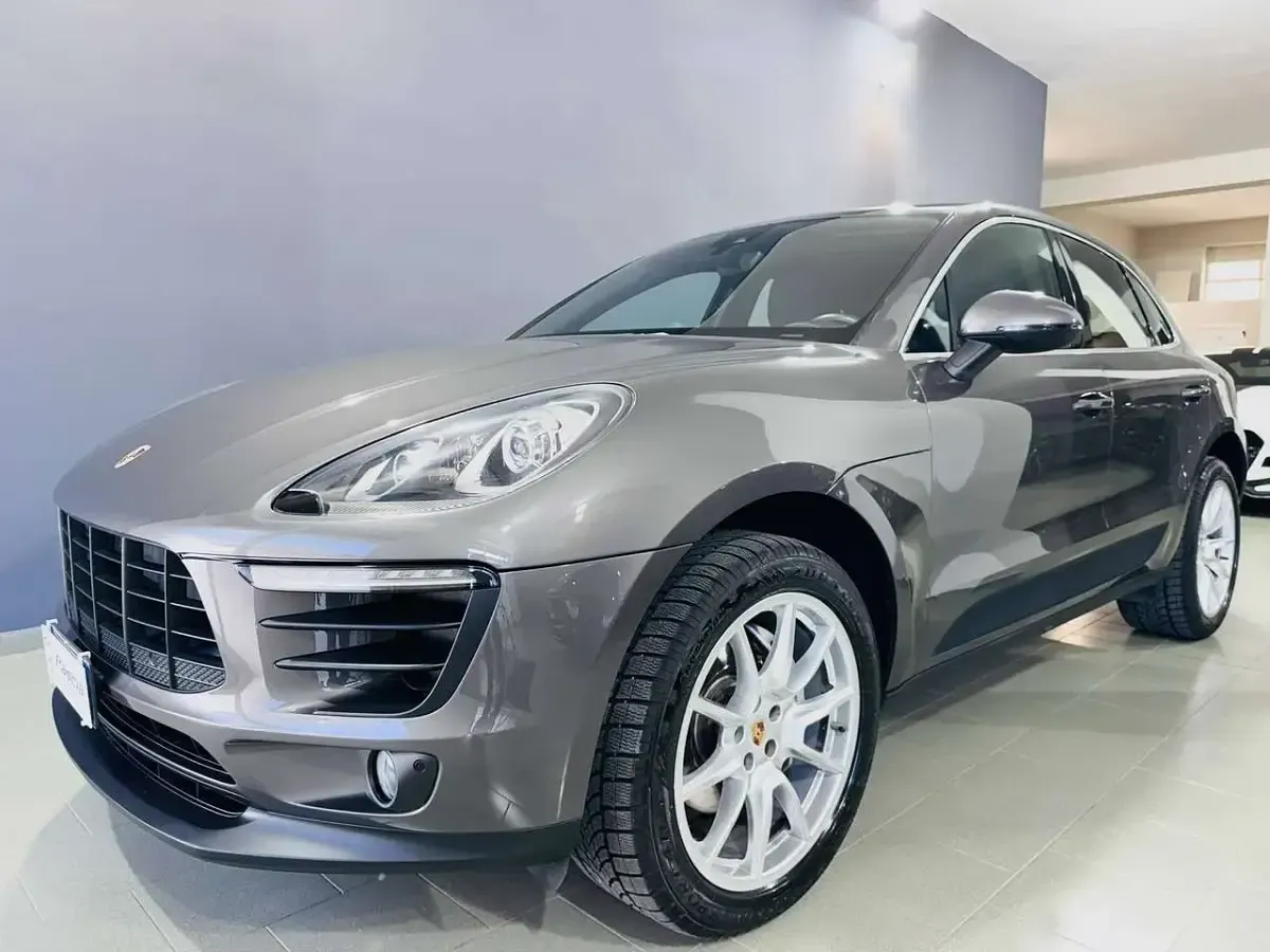 Usata Porsche Macan 250 CV (183 kW) 2015 Grigio SUV