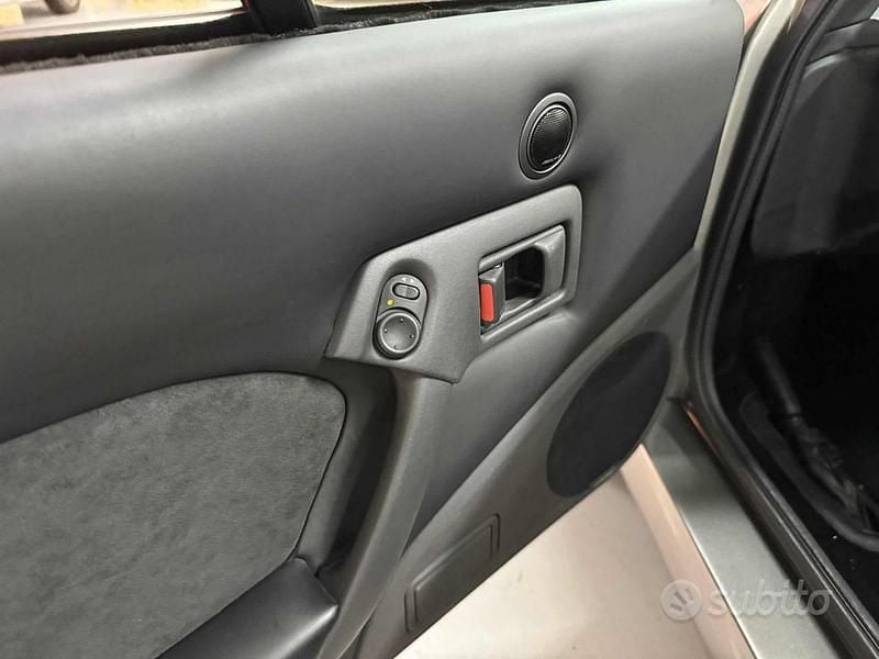 Usata Lotus Esprit 243 CV (178 kW) 1999 Giallo Coupé