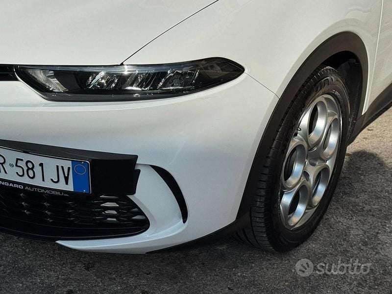Usata Alfa Romeo Tonale Super 130 CV (95 kW) 2023 Bianco SUV