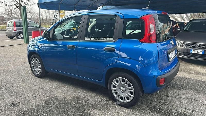 Nuova Fiat Panda S 71 CV (52 kW) 2026 Blu Berlina