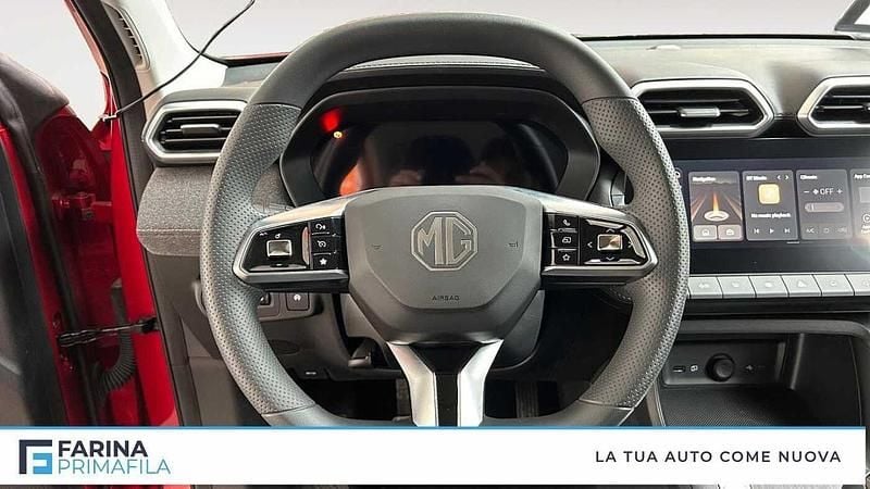 Nuova MG ZS 2025 Rosso Berlina