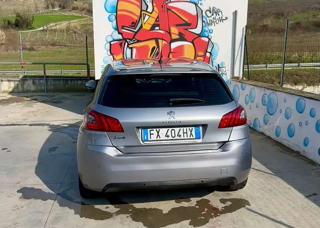 Usata Peugeot 308 Active 131 CV (96 kW) 2019 Argento Berlina
