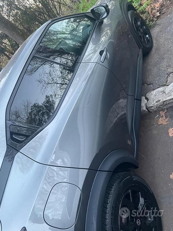 Usata Nissan Juke 114 CV (83 kW) 2020 Grigio SUV