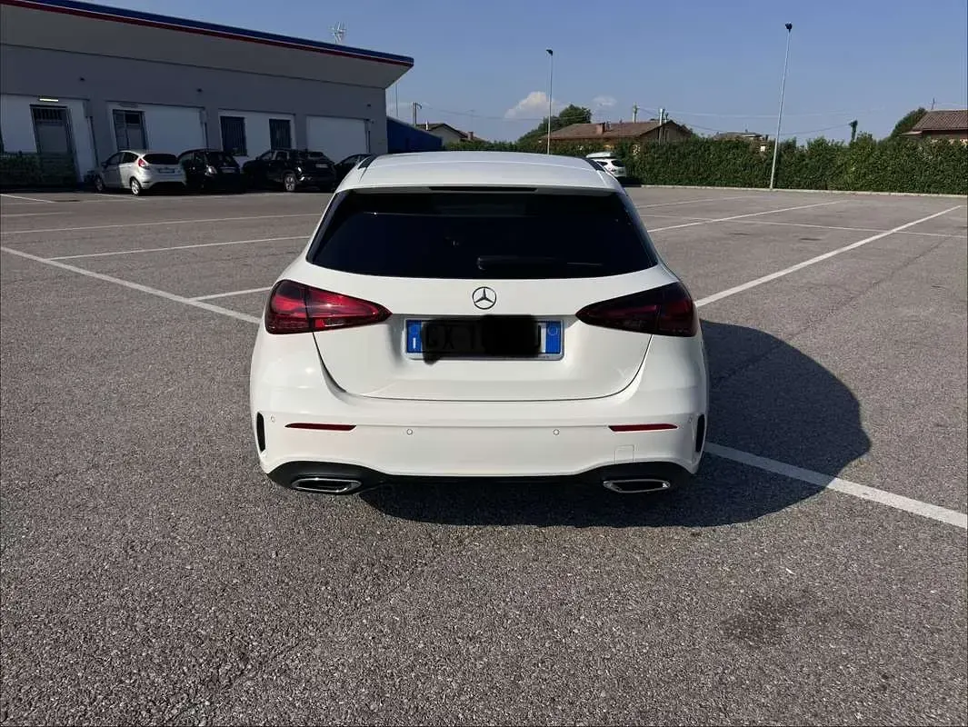 Usata Mercedes A200 AMG Line Premium Plus 150 CV (110 kW) 2024 Bianco Berlina