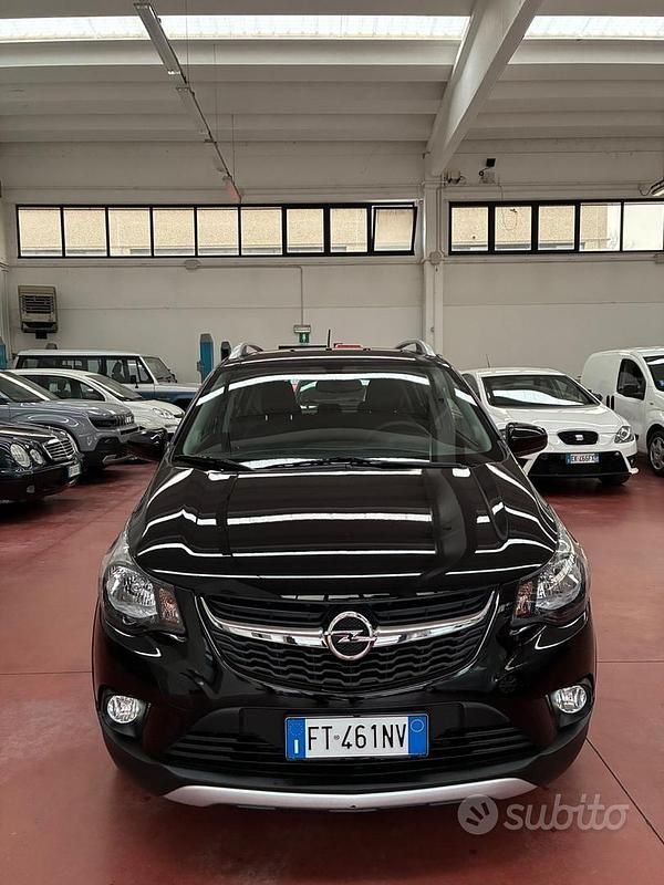 Usata Opel Karl Rocks 73 CV (53 kW) 2019 Nero Utilitaria