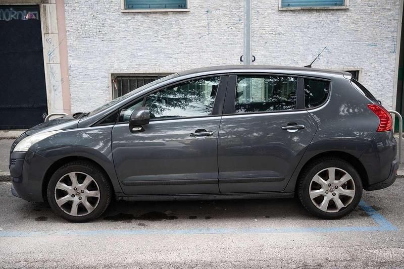 Usata Peugeot 3008 Business-Line 109 CV (80 kW) 2010 Grigio Monovolume