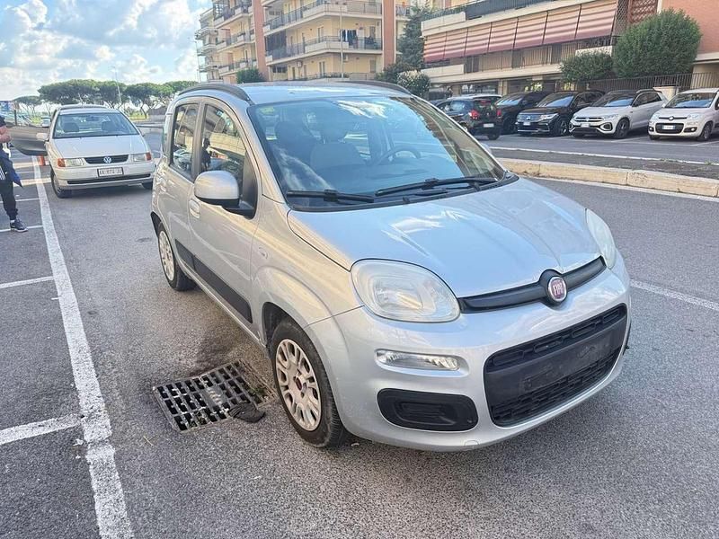 Usata Fiat Panda Easy 69 CV (50 kW) 2015 Argento Utilitaria
