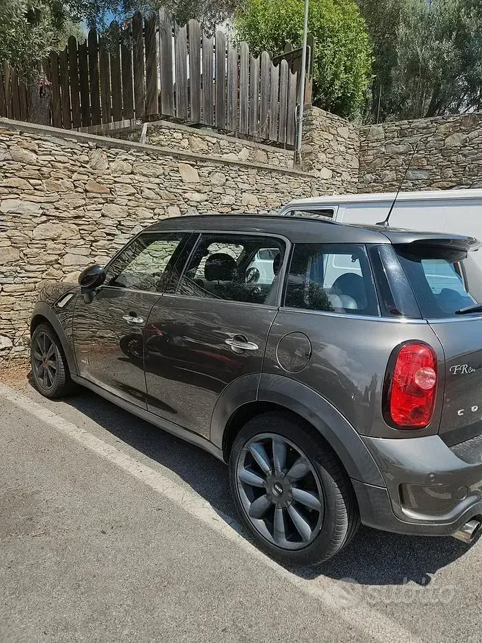 Usata Mini Cooper S Countryman 184 CV (135 kW) 2013 Grigio SUV