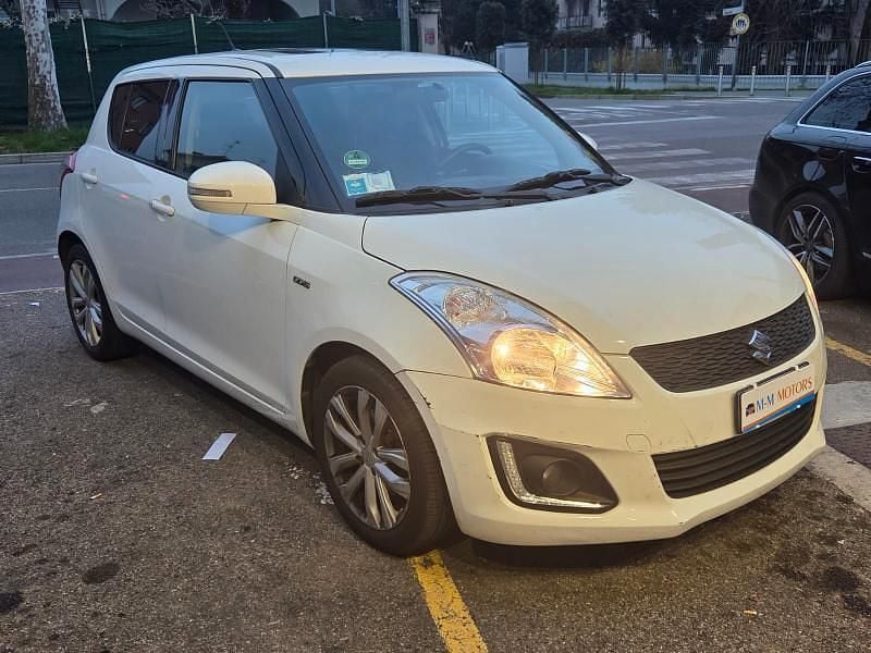 Usata Suzuki Swift 75 CV (55 kW) 2015 Bianco Utilitaria