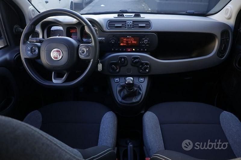 Usata Fiat Panda Sport 70 CV (51 kW) 2022 Bianco Utilitaria