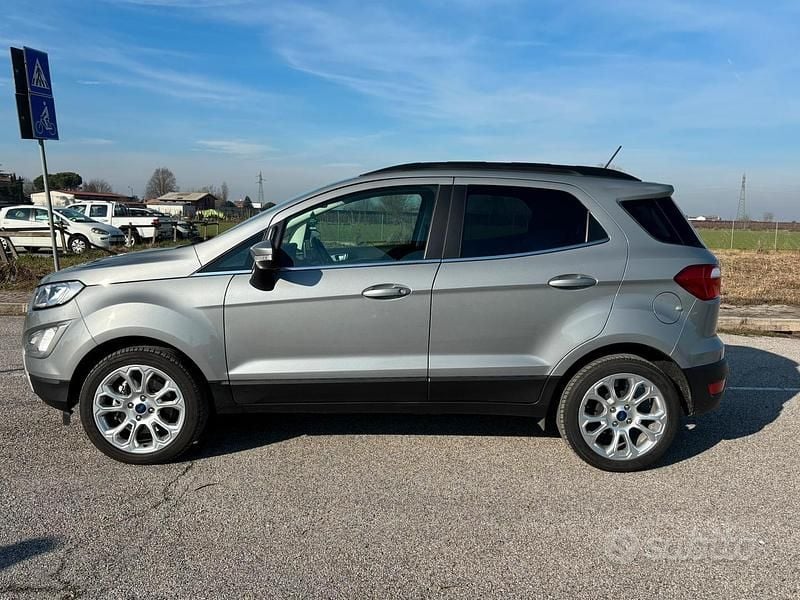 Usata Ford Ecosport Titanium 125 CV (91 kW) 2022 Grigio SUV