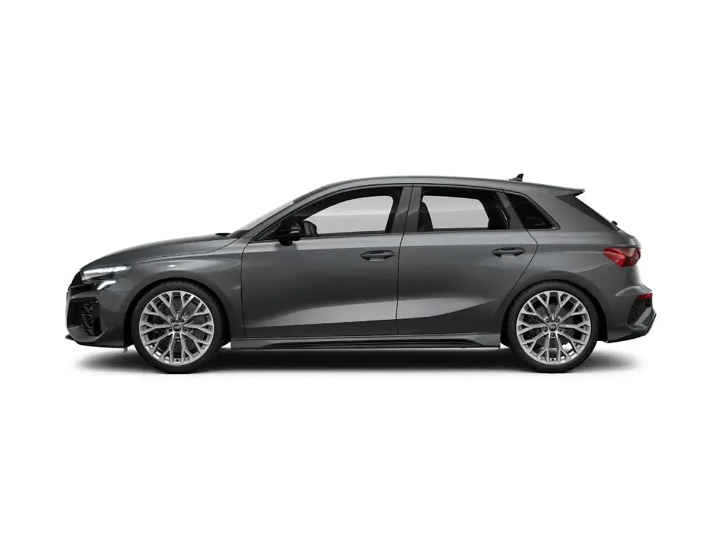 Nuova Audi RS3 Comfort 400 CV (294 kW) 2026 Grigio daytona perlato Berlina