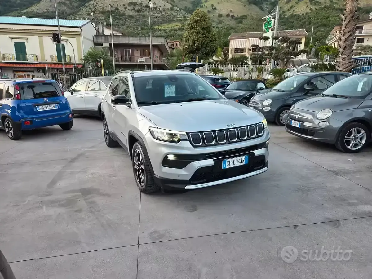 Usata Jeep Compass 131 CV (96 kW) 2021 Grigio SUV