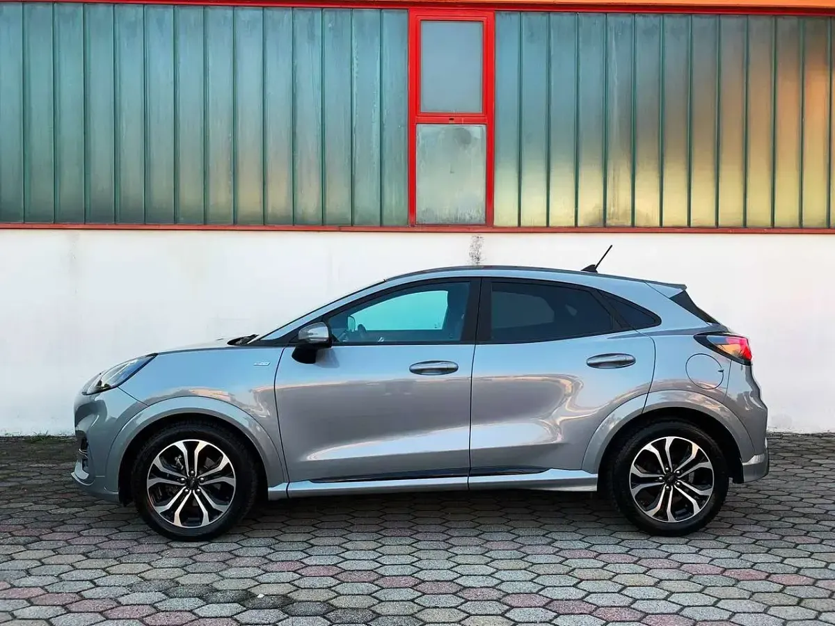 Usata Ford Puma ST-Line 125 CV (91 kW) 2024 Grigio SUV