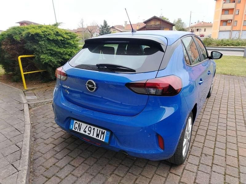 Używany Opel Corsa Edition 75 KM (55 kW) 2023 Niebieski Hatchback