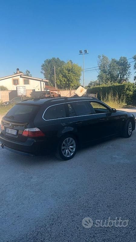 Usata BMW 520 170 CV (125 kW) 2009 Nero Station wagon