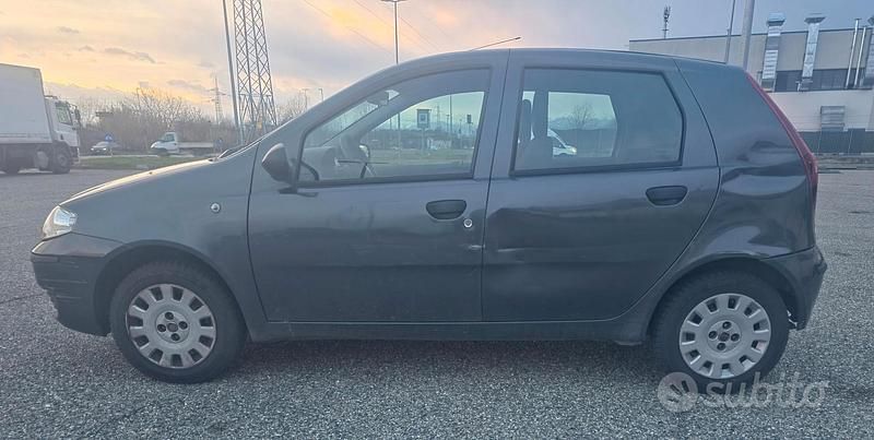 Usata Fiat Punto 2011 Utilitaria