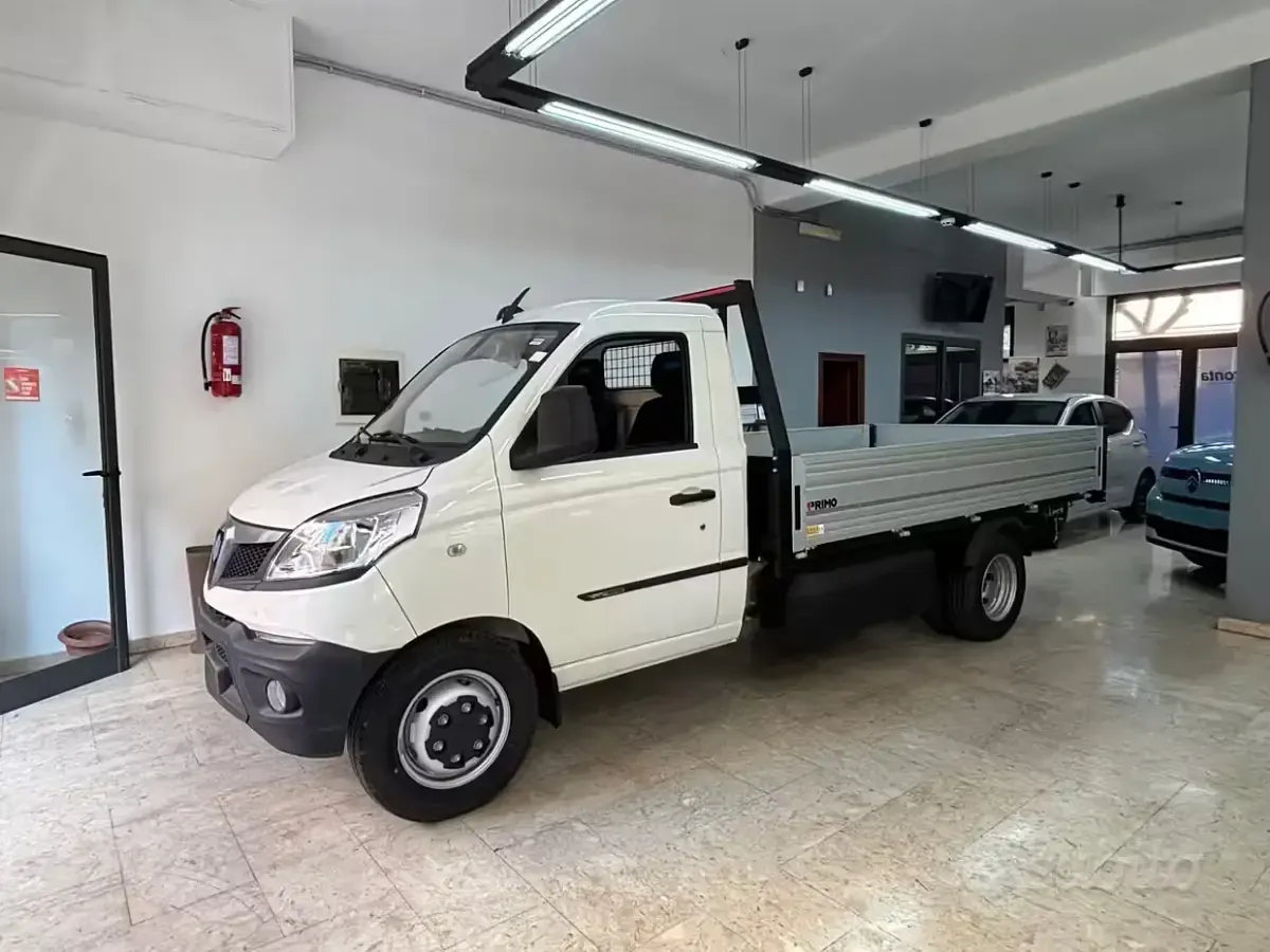 Nuova Piaggio Porter 102 CV (75 kW) 2025 Bianco