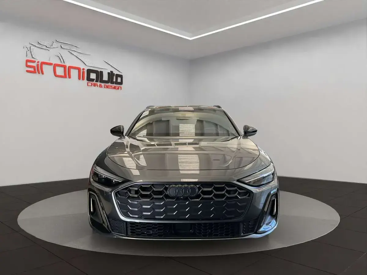 Nuova Audi A5 S-Line 204 CV (150 kW) 2025 Nero mito metallizzato Station wagon