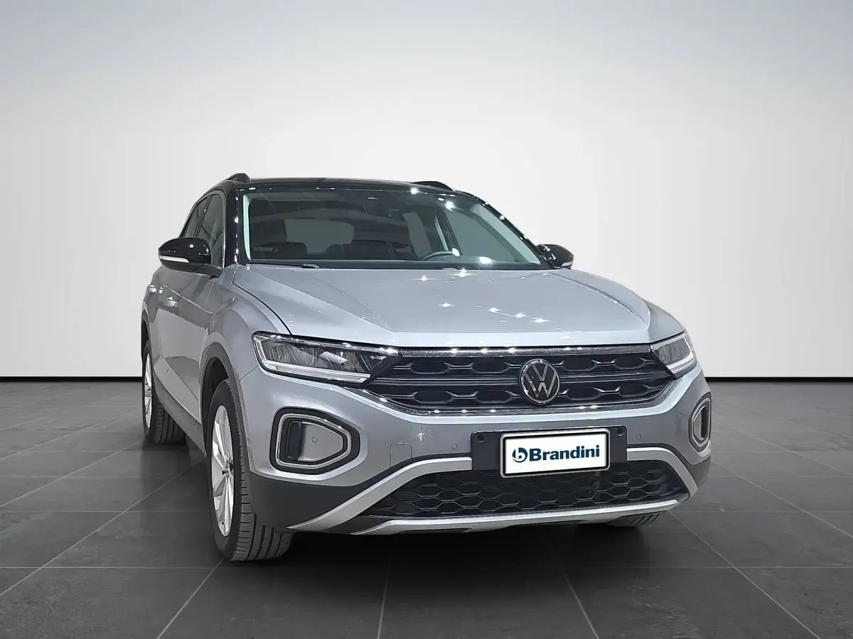 Usata VW T-Roc Edition 116 CV (85 kW) 2024 Argento SUV