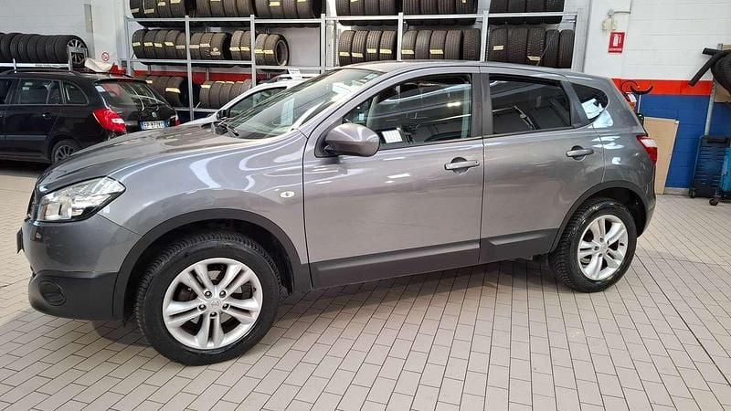 Usata Nissan Qashqai 141 CV (103 kW) 2011 Grigio SUV