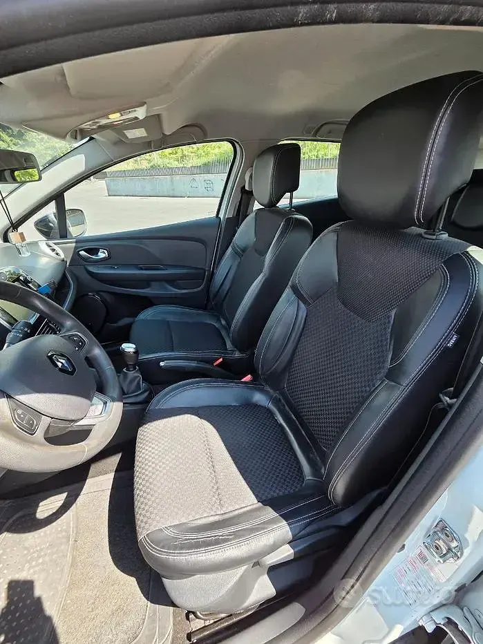 Usata Renault Clio 90 CV (66 kW) 2019 Bianco Station wagon