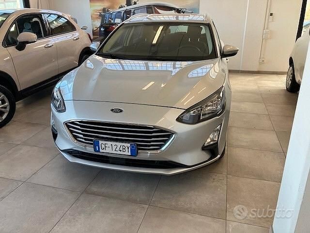 Usata Ford Focus Business Edition 95 CV (69 kW) 2021 Grigio Station wagon