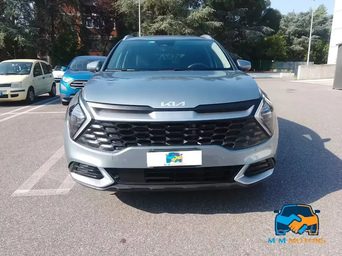 Usata Kia Sportage Style 179 CV (131 kW) 2024 Grigio SUV