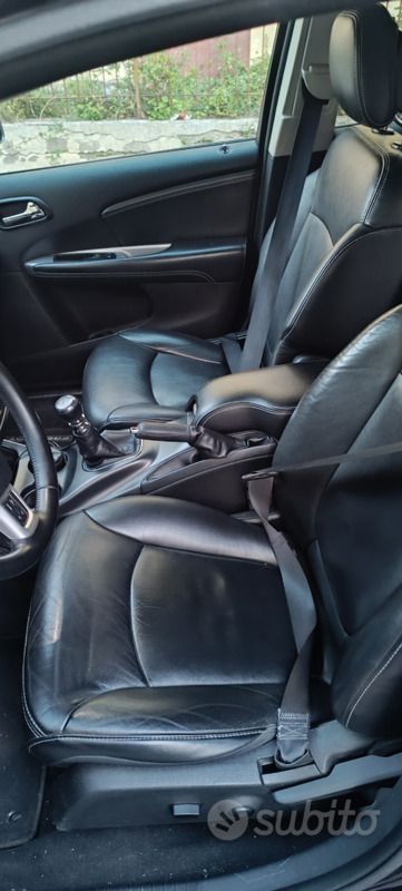 Usata Fiat Freemont 140 CV (102 kW) 2012 Blu SUV